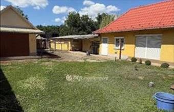 Eladó Vámosgyörki családi ház hirdetés (79353229)