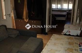 Eladó Vecsési családi ház hirdetés (75236745)