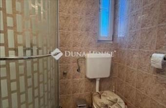 Eladó Vecsési házrész hirdetés (95269539)