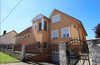 Eladó Győri családi ház hirdetés (35779128)