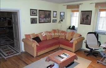 Eladó Balatonkenesei családi ház hirdetés (24632463)