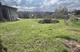 Eladó Dunaújvárosi lakóövezeti telek hirdetés (76323741)