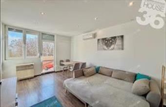 Eladó Kecskeméti tégla lakás hirdetés (23275234)