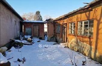 Eladó Nyíregyházai lakóövezeti telek hirdetés (46548947)