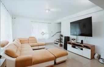 Eladó Gödöllői családi ház hirdetés (38539367)