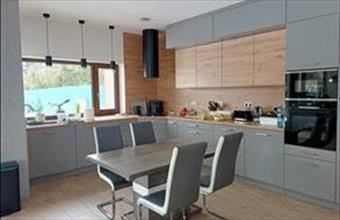 Eladó Pilisszentiváni családi ház hirdetés (25596747)