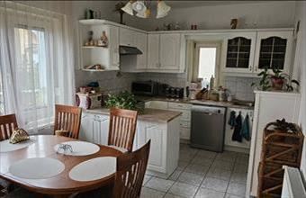 Eladó Pilisvörösvári családi ház hirdetés (95465252)