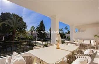 Eladó Spanyolországi tégla lakás hirdetés (23344733)