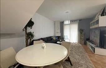 Eladó Spanyolországi sorház hirdetés (24364247)