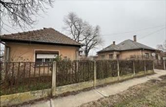 Eladó Berettyóújfalui családi ház hirdetés (68993342)