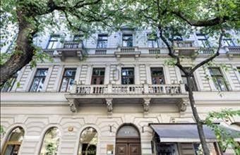 Eladó Budapest VI. kerületi tégla lakás hirdetés (73477722)