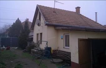 Eladó Pilisi családi ház hirdetés (57242394)