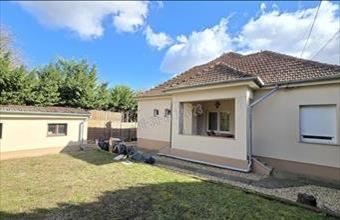 Kiadó Paksi családi ház hirdetés (25248468)