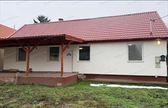 Eladó Kiskunlacházai családi ház hirdetés (14736333)