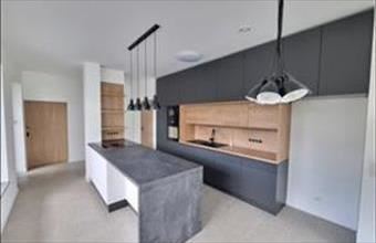 Eladó Budapest III. kerületi családi ház hirdetés (39334456)