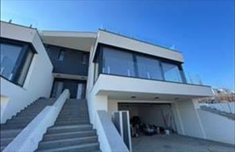 Eladó Budapest III. kerületi ikerház hirdetés (49476274)