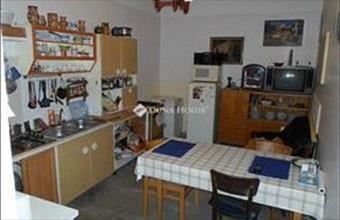 Eladó Balatonkenesei családi ház hirdetés (54333923)