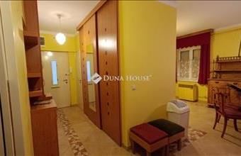 Eladó Kecskeméti tégla lakás hirdetés (75494732)