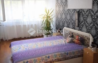 Eladó Debreceni csúsztatott zsalus lakás hirdetés (77533784)