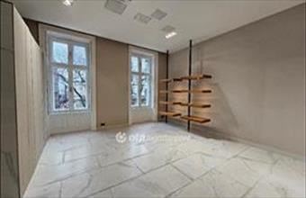 Eladó Budapest VI. kerületi tégla lakás hirdetés (32393436)