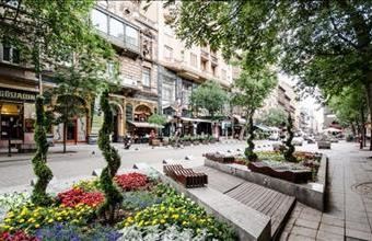 Eladó Budapest VI. kerületi tégla lakás hirdetés (74754749)