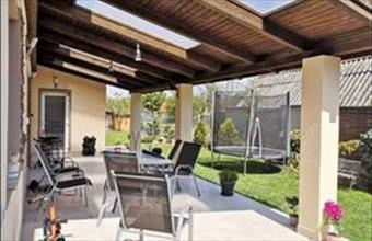 Eladó Tiszaújvárosi családi ház hirdetés (26592797)