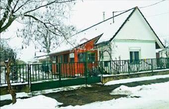 Eladó Orosztonyi családi ház hirdetés (35442853)