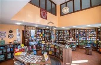 Eladó Budapest VIII. kerületi iroda irodaházban hirdetés (85178358)