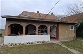 Eladó Albertirsai családi ház hirdetés (43444359)