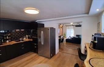 Eladó Ravazdi családi ház hirdetés (84459334)