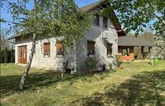 Eladó Bajai családi ház hirdetés (79374231)