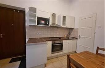 Kiadó Budapest VI. kerületi tégla lakás hirdetés (73375834)