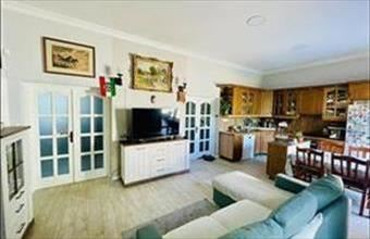 Eladó Váci házrész hirdetés (39339977)