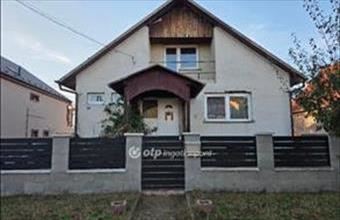 Eladó Kistokaji családi ház hirdetés (13645544)