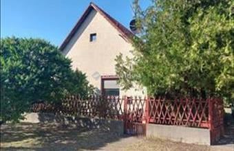 Eladó Kiskőrösi családi ház hirdetés (39313778)