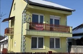 Eladó Jászkiséri családi ház hirdetés (32235496)
