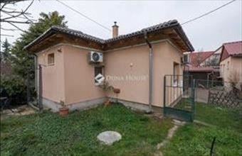 Eladó Vértesszőlősi családi ház hirdetés (12537973)