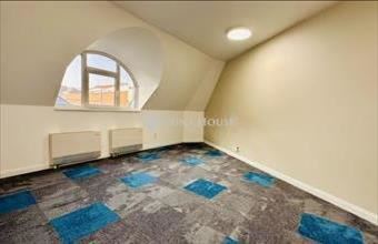 Kiadó Budapest III. kerületi iroda irodaházban hirdetés (28347333)