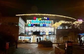 Kiadó Budapest II. kerületi üzlethelyiség üzletházban hirdetés (49875973)