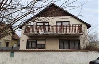 Eladó Budapest XV. kerületi családi ház hirdetés (34934324)