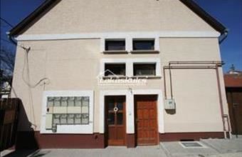 Eladó Soproni egyéb üzlethelyiség hirdetés (87589999)