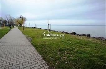 Eladó Siófoki tégla lakás hirdetés (47954551)