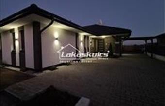 Eladó Siófoki családi ház hirdetés (41229247)