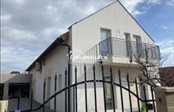 Eladó Csopaki családi ház hirdetés (45999725)