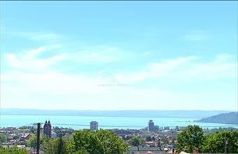 Eladó Balatonfüredi családi ház hirdetés (44412443)