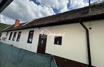 Eladó Soproni családi ház hirdetés (53843981)