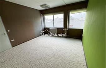 Kiadó Soproni iroda irodaházban hirdetés (77332945)