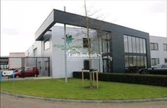 Eladó Keszthelyi egyéb üzlethelyiség hirdetés (76791722)