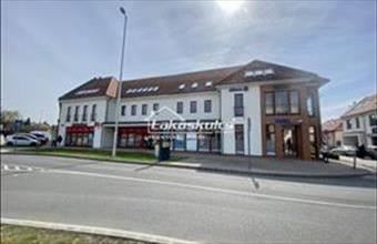 Kiadó Veszprémi iroda irodaházban hirdetés (74933267)