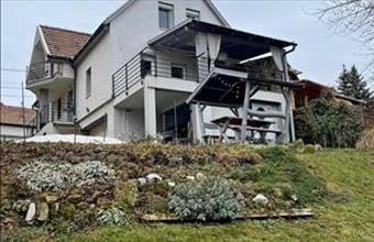 Eladó Egeri családi ház hirdetés (12789434)